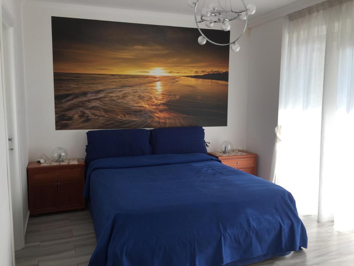 Seafront Apartment Портоферайо Екстериор снимка