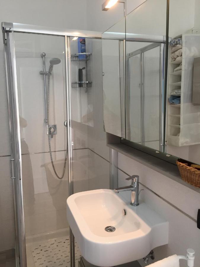 Seafront Apartment Портоферайо Екстериор снимка
